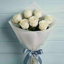 Букет 7 Белых роз Эдлесс Лав в Поведниках