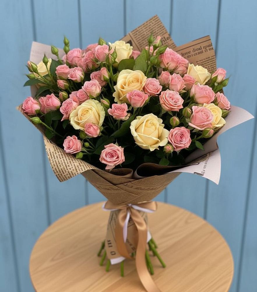 Букет цветов из: Розы в Поведниках