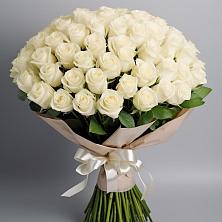 Букет 101 беля роза Белоснежка в Поведниках