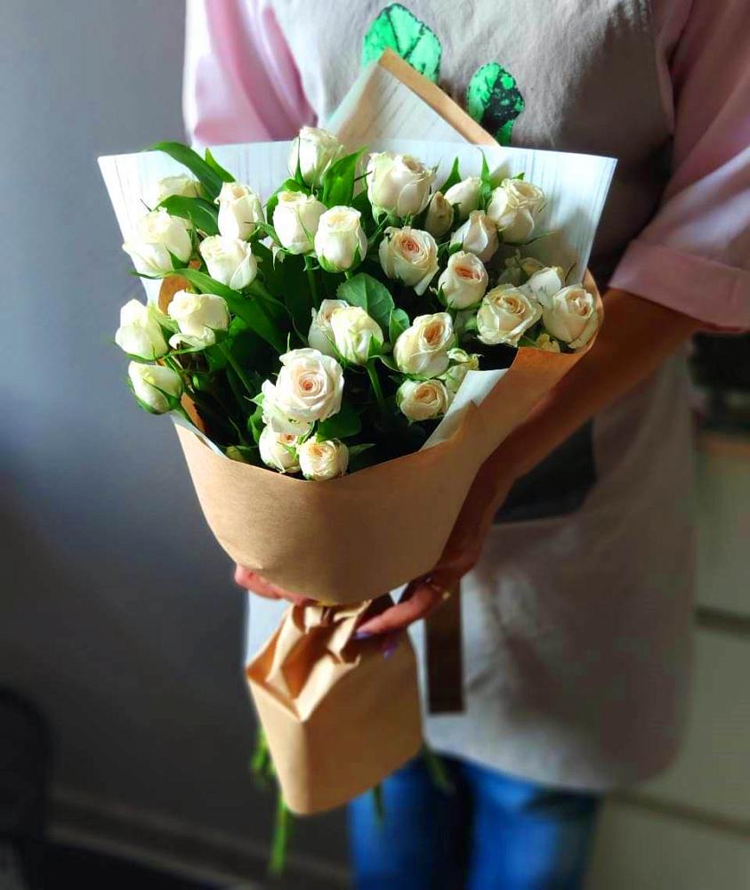 Букет цветов из: Розы в Поведниках