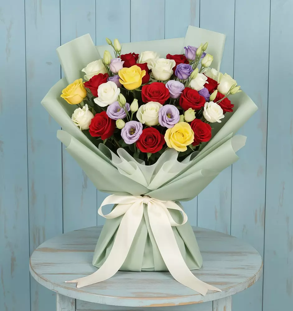 Букет цветов из: Розы в Поведниках