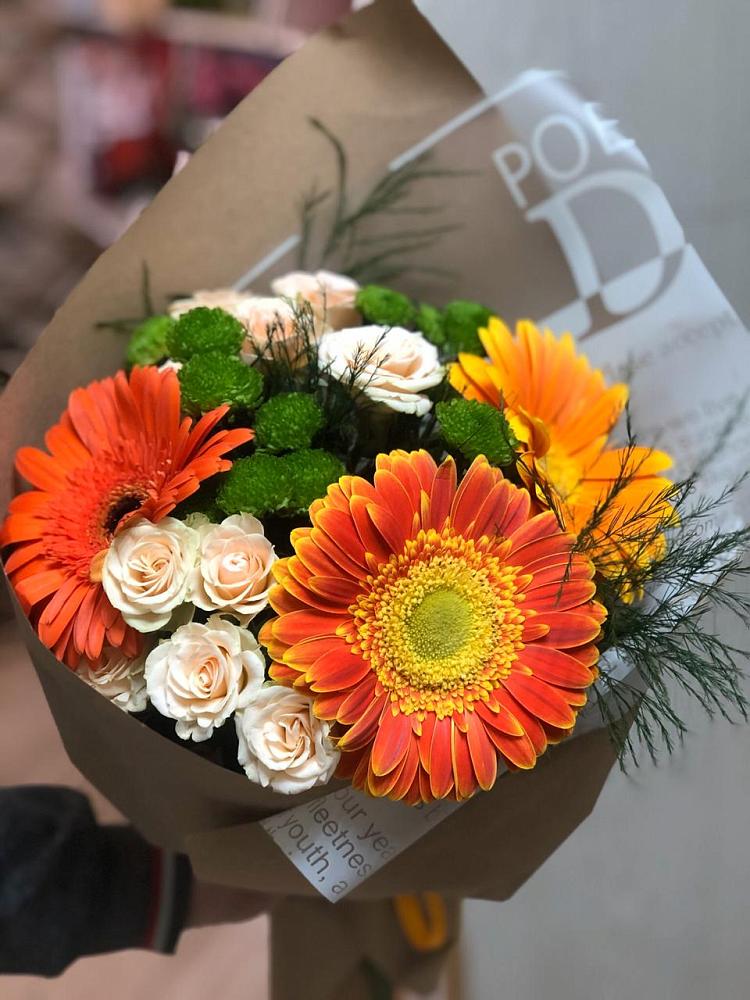 Букет цветов из: Герберы, Хризантемы и Розы в Поведниках