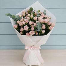 Букет цветов из:  Розы #REPLACE_PRED# Поведниках