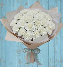 Букет цветов из:  Гвоздики в Поведниках