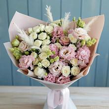 Букет цветов из:  Альстромерии и Розы в Поведниках