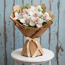 Букет цветов из:  Орхидеи и Розы в Поведниках