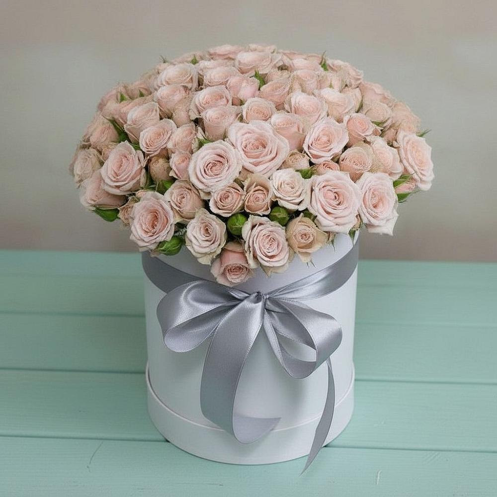 Цветочная композиция из Розы в шляпной коробке в Поведниках